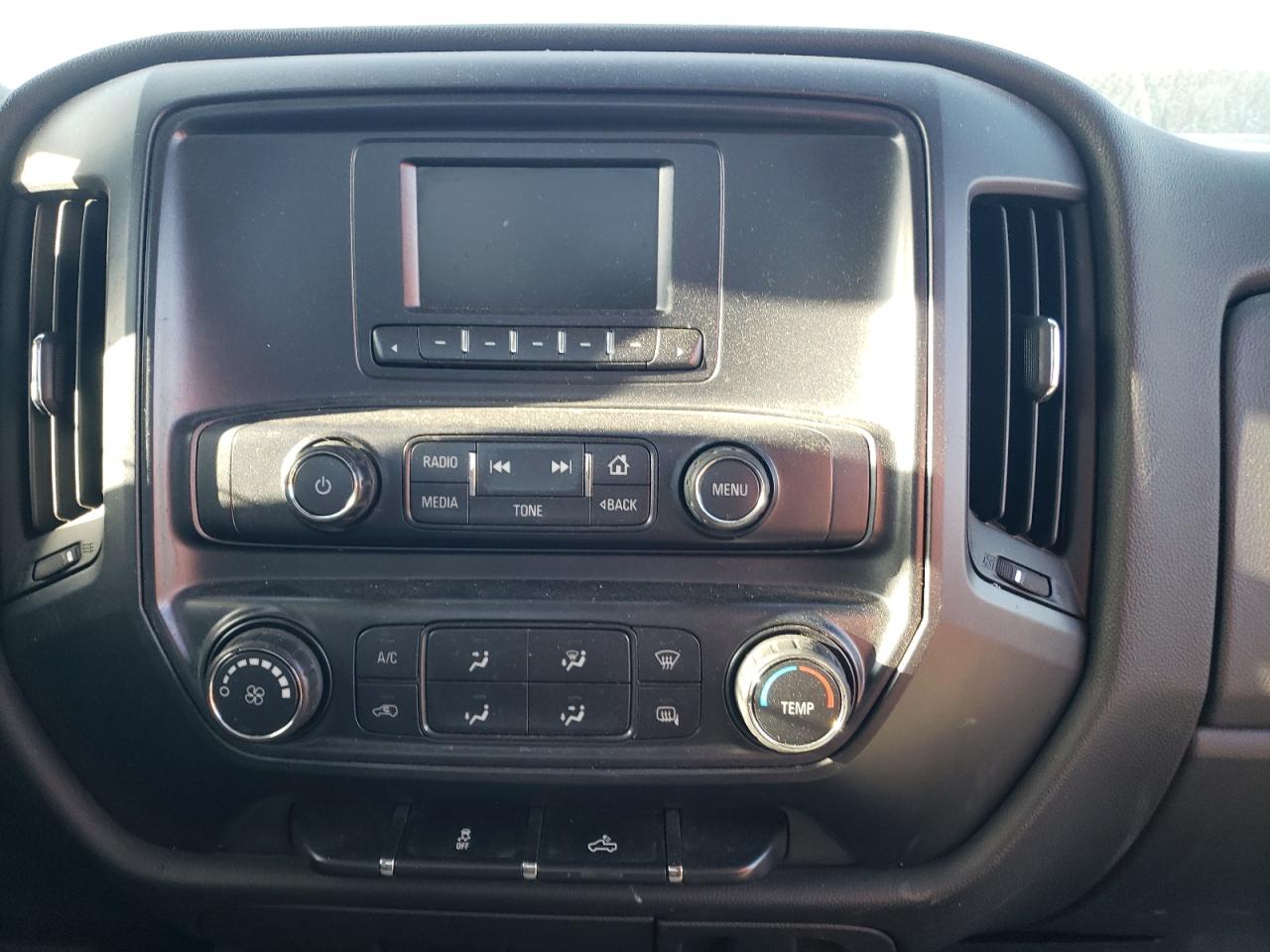 Photo 9 from auction – 2016 CHEVROLET SILVERADO with VIN 1GCNCNEH6GZ226770