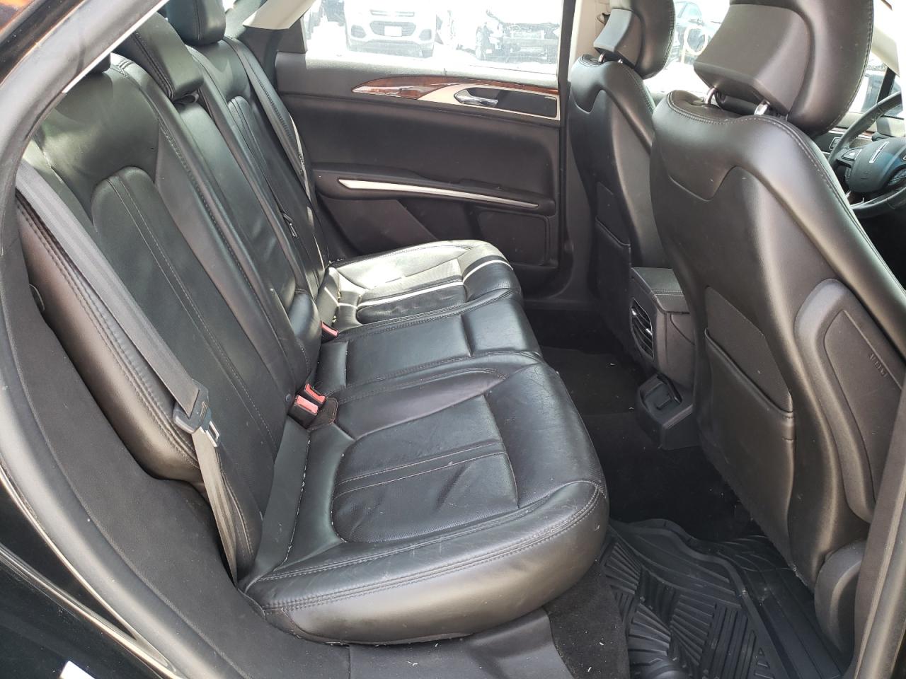 Photo 6 from auction – 2014 LINCOLN MKZ with VIN 3LN6L2GK8ER828126