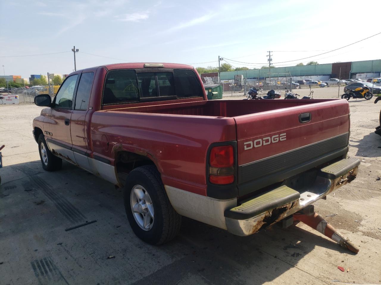 Photo 3 from auction – 1999 DODGE RAM 1500 with VIN 3B7HC13Z2XG207733