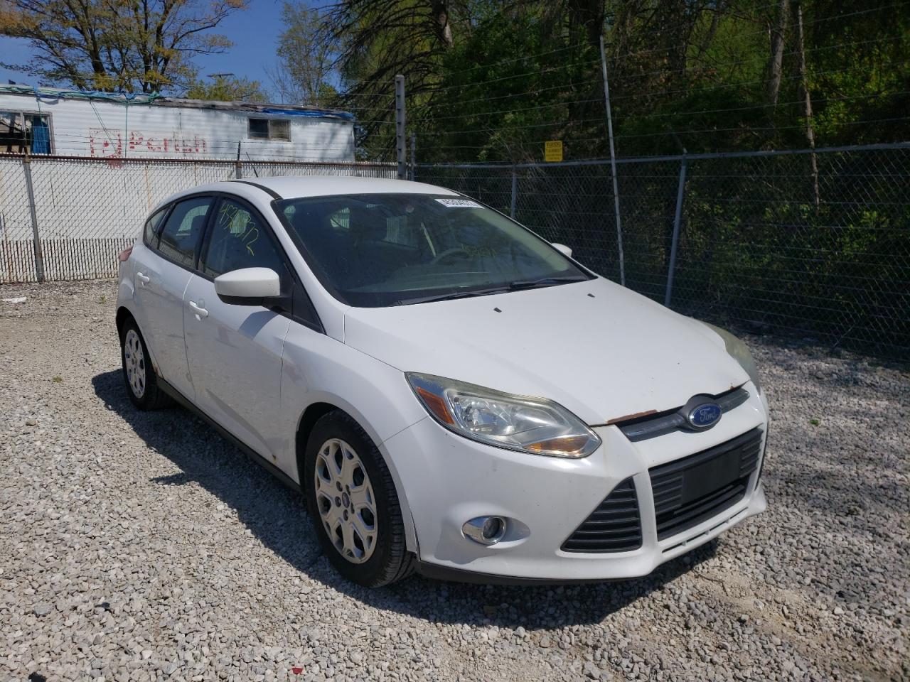 FORD FOCUS SE 2012 with VIN 1FAHP3K25CL197352 - Photo from auction