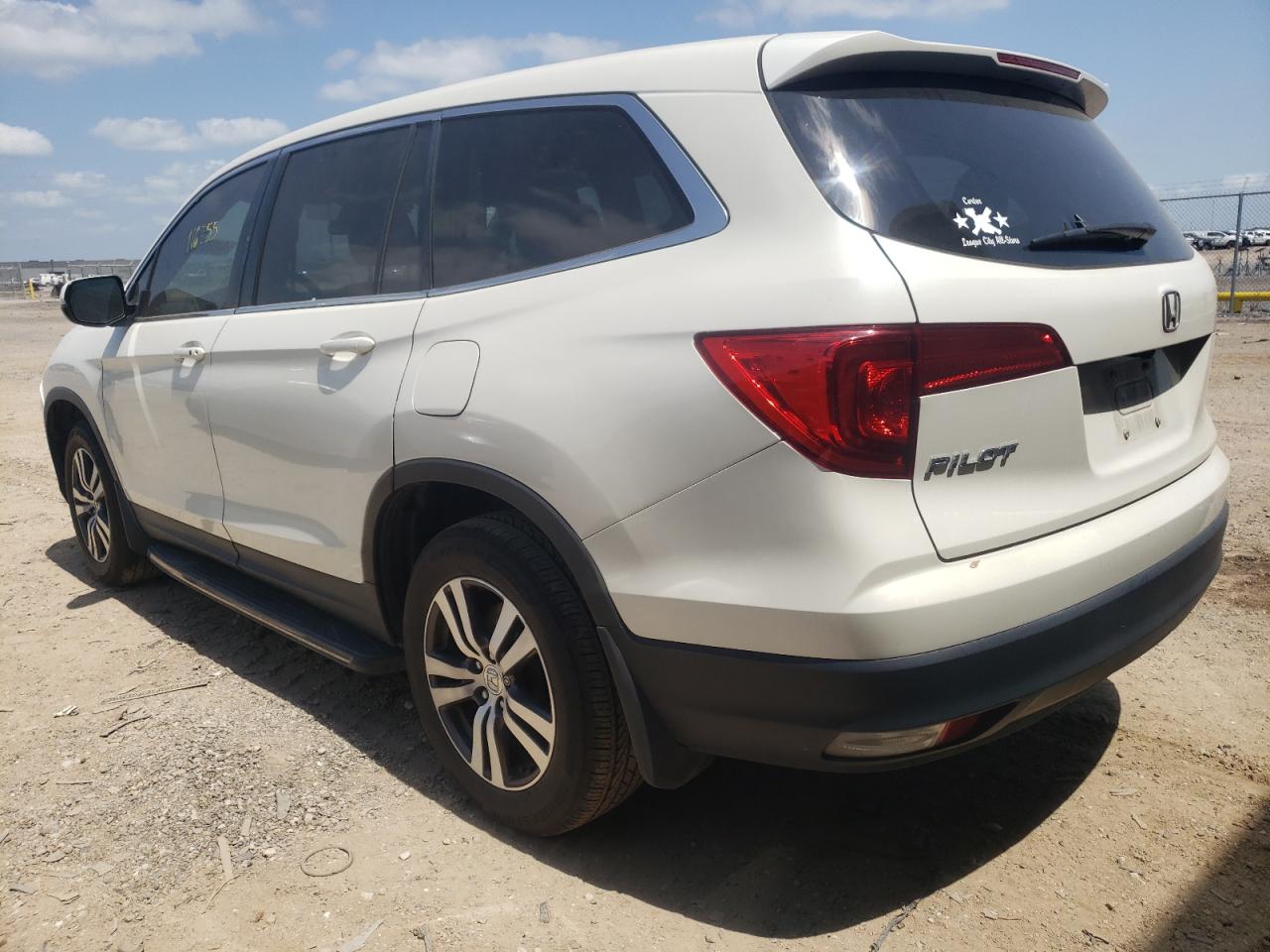 Photo 16 from auction – 2016 HONDA PILOT EX with VIN 5FNYF5H43GB020518