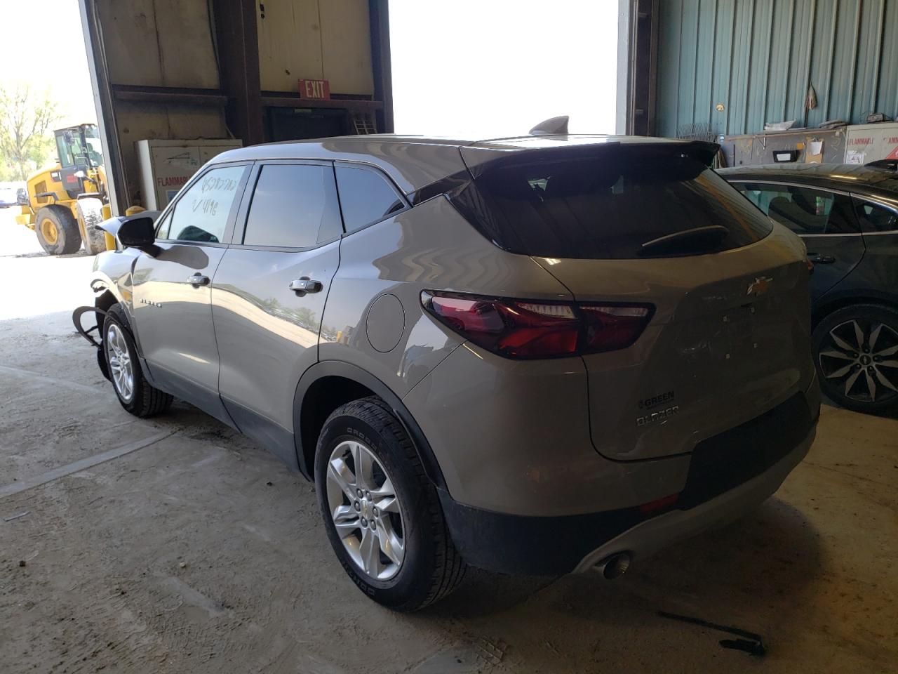 Photo 3 from auction – 2021 CHEVROLET BLAZER 2LT with VIN 3GNKBCRS3MS575451