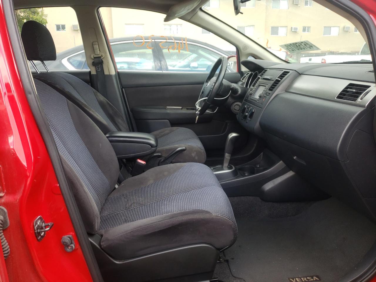 Photo 5 from auction – 2011 NISSAN VERSA S with VIN 3N1BC1CPXBL457079