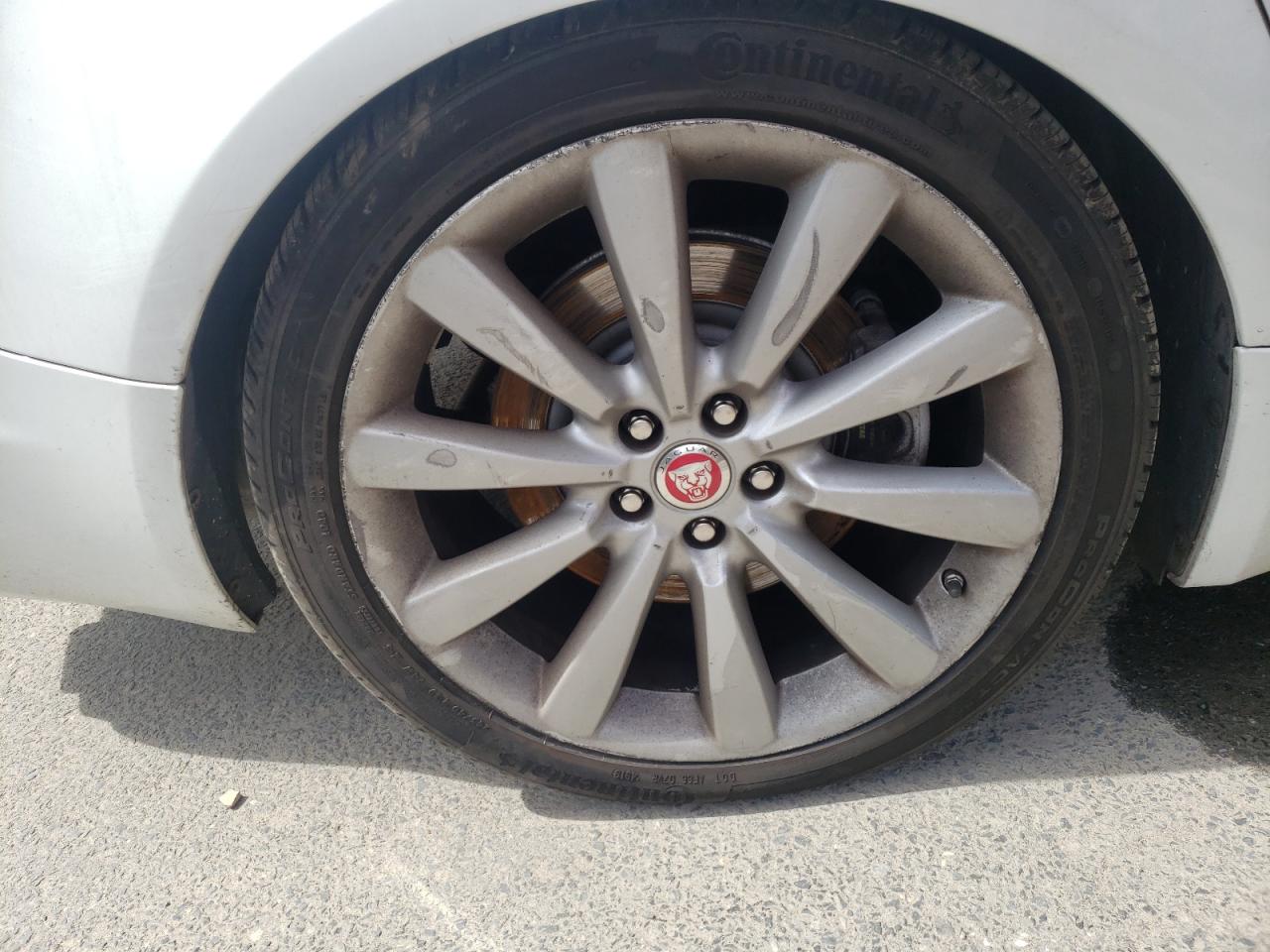 Photo 9 from auction – 2014 JAGUAR XF with VIN SAJWJ0EF2E8U18073