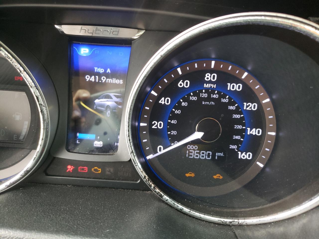 Photo 8 from auction – 2012 HYUNDAI SONATA HYB with VIN KMHEC4A49CA038391