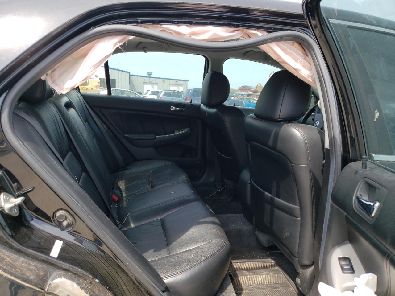 Photo 6 from auction – 2007 HONDA ACCORD EX with VIN 1HGCM66517A091812