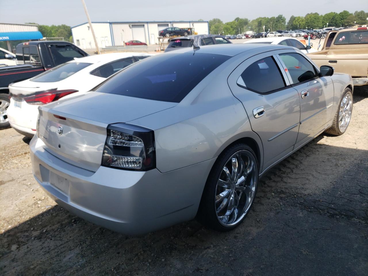 Photo 4 from auction – 2008 DODGE CHARGER with VIN 2B3KA43R28H153026
