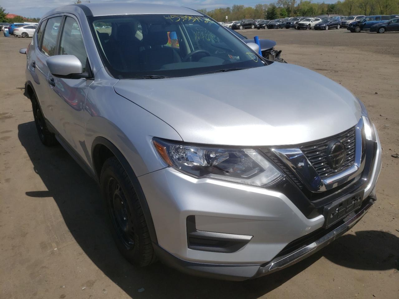 NISSAN ROGUE S 2018 with VIN KNMAT2MV2JP532274 - Photo from auction
