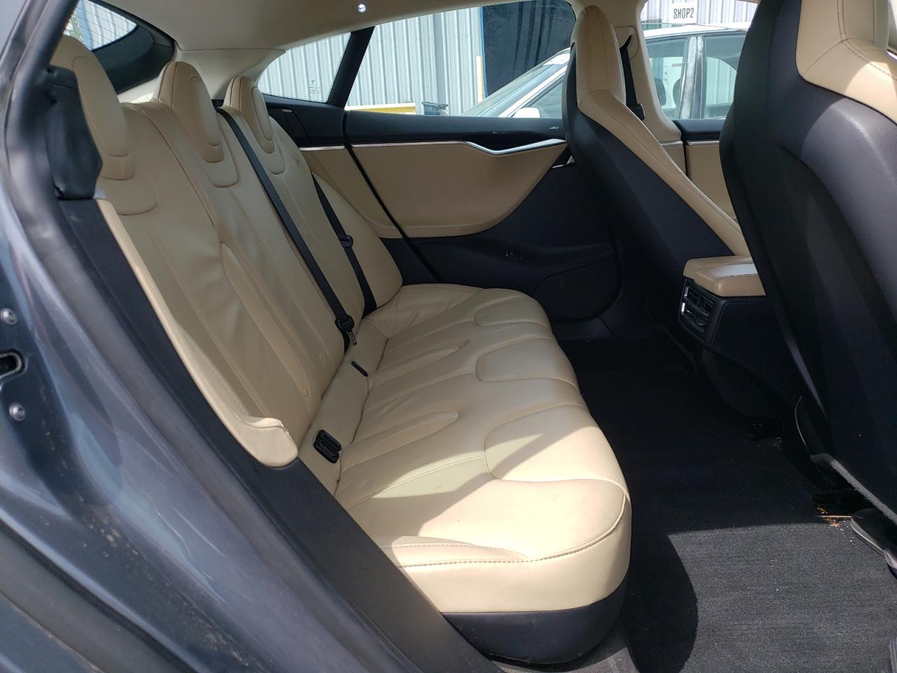 Photo 6 from auction – 2012 TESLA MODEL S with VIN 5YJSA1CN0CFP01596