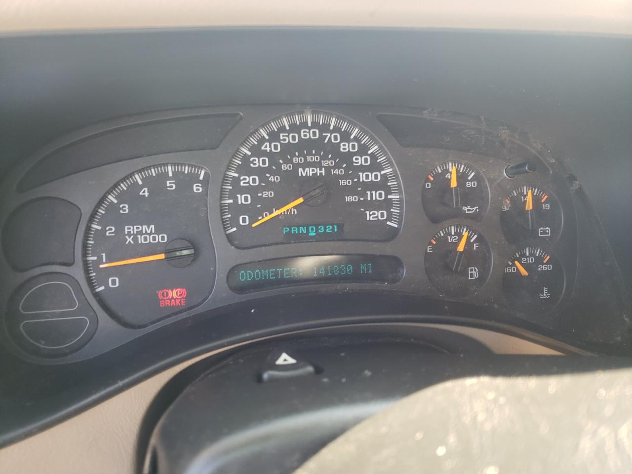 Photo 8 from auction – 2004 CHEVROLET SILVERADO with VIN 2GCEK19T641250484