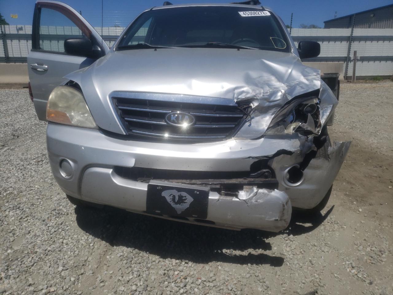 Photo 7 from auction – 2008 KIA SORENTO EX with VIN KNDJD735785855401
