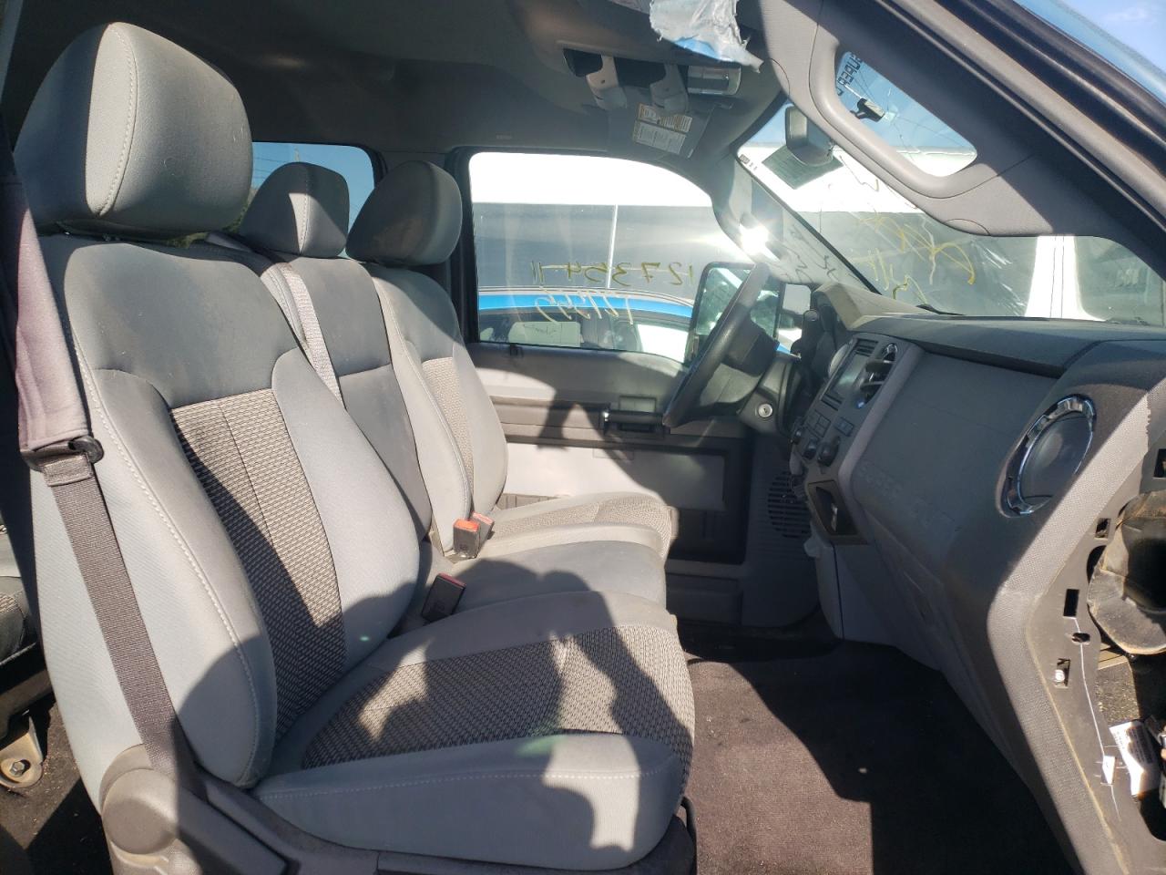 Photo 5 from auction – 2011 FORD F250 SUPER with VIN 1FT7W2BT1BEB97394