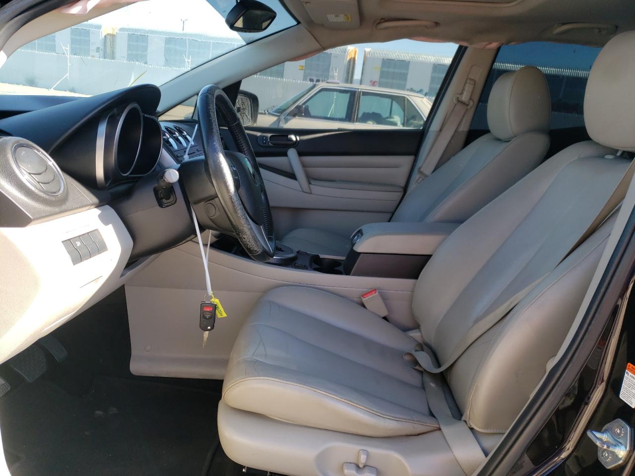 Photo 5 from auction – 2011 MAZDA CX-7 with VIN JM3ER2CM1B0356361