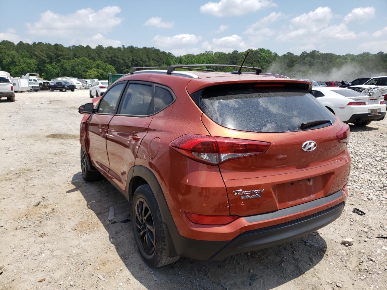 Photo 3 from auction – 2016 HYUNDAI TUCSON LIM with VIN KM8J33A45GU194666