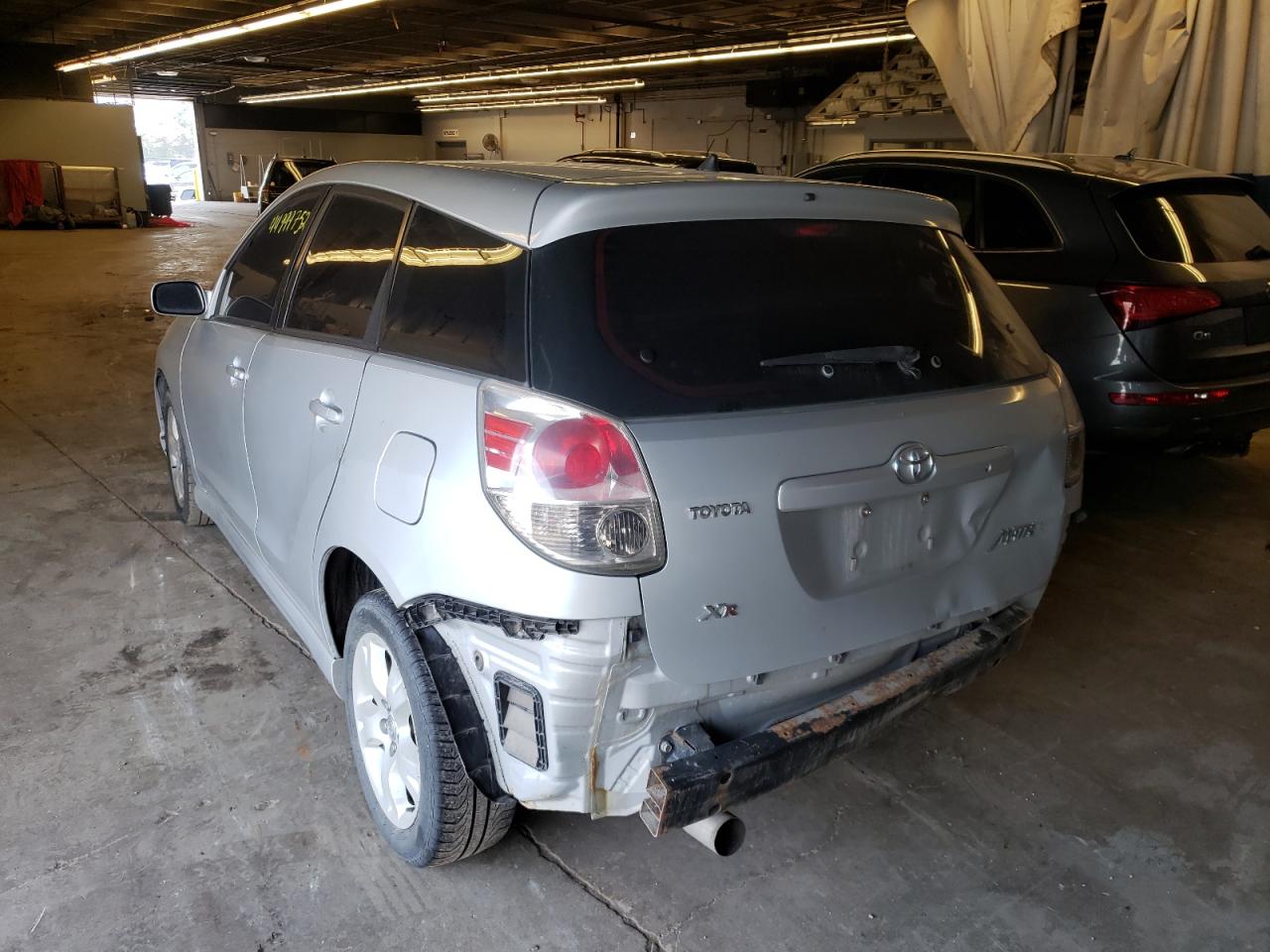 Photo 3 from auction – 2005 TOYOTA MATRIX with VIN 2T1KR32E95C351138