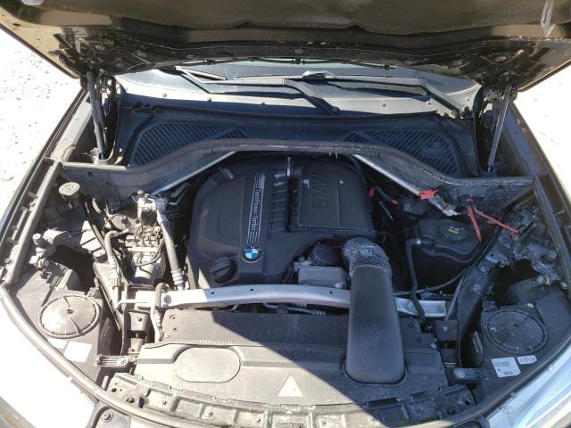 Photo 7 from auction – 2015 BMW X5 XDRIVE3 with VIN 5UXKR0C59F0P09264