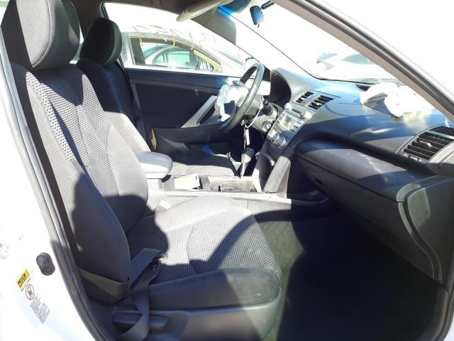 Photo 5 from auction – 2011 TOYOTA CAMRY BASE with VIN 4T1BF3EK7BU586769