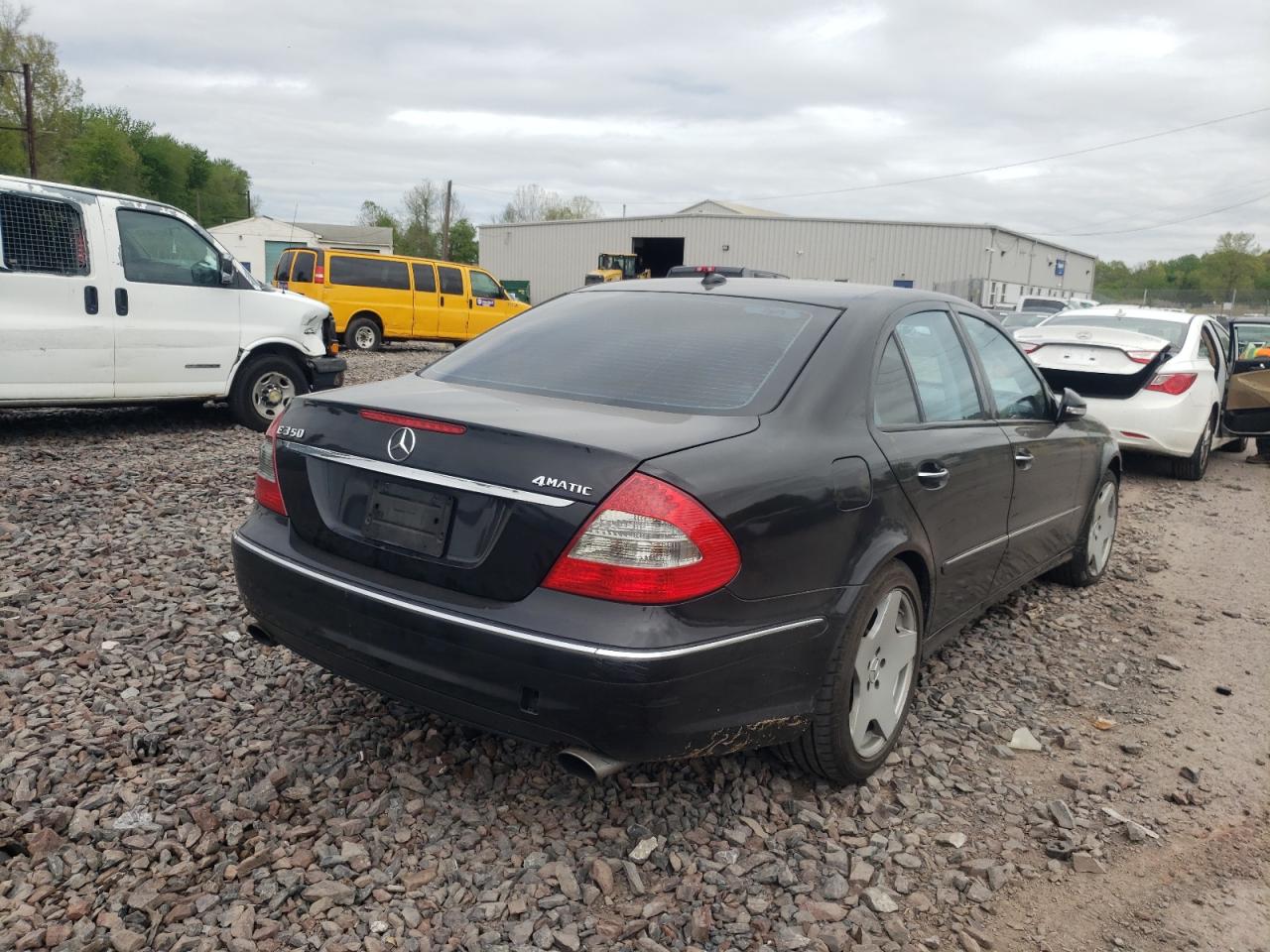 Photo 4 from auction – 2009 MERCEDES-BENZ E350 4MAT with VIN WDBUF87X49B415162
