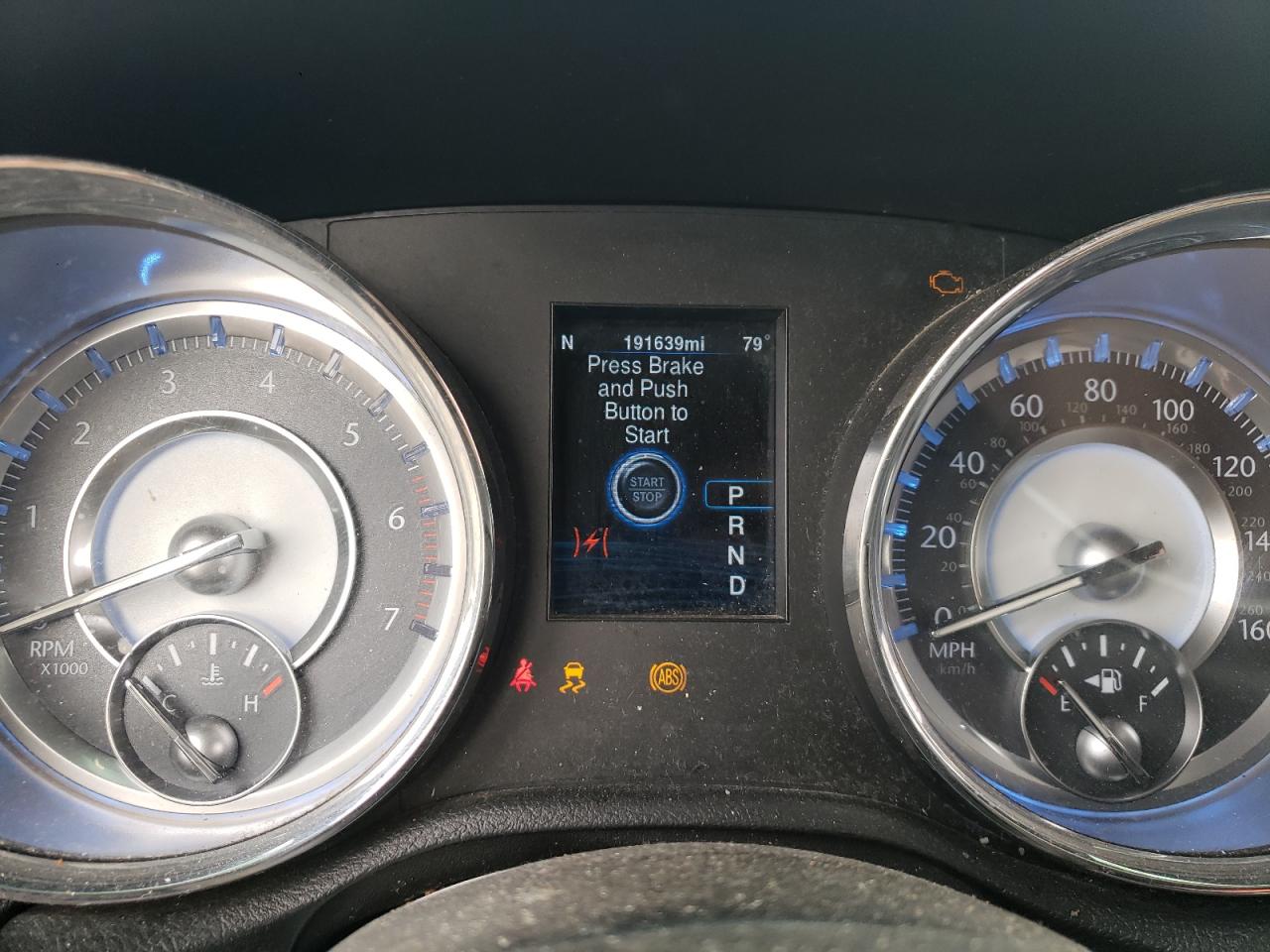Photo 8 from auction – 2013 CHRYSLER 300C with VIN 2C3CCAET5DH657332