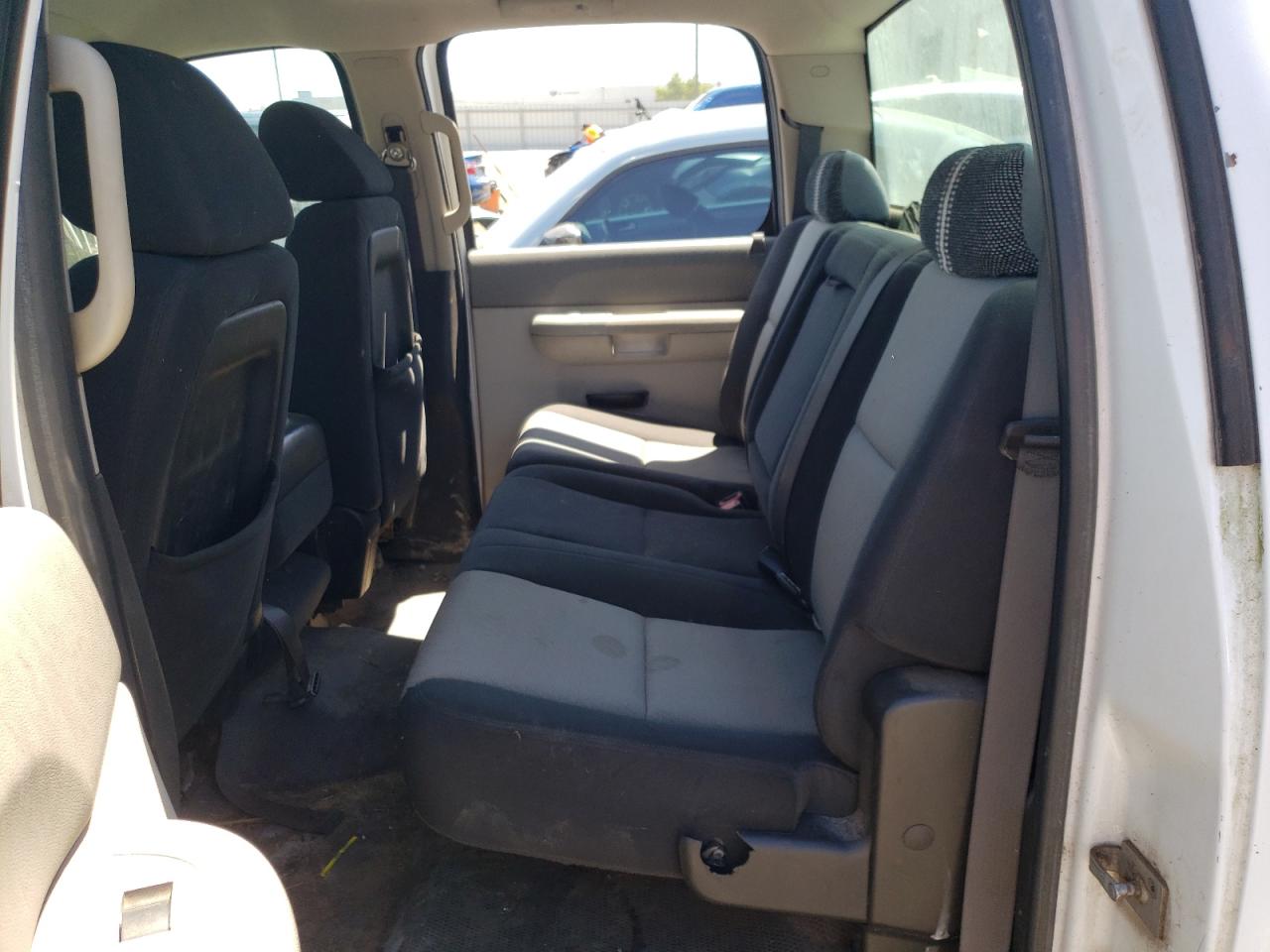 Photo 6 from auction – 2008 CHEVROLET SILVERADO with VIN 2GCEC13C581329513