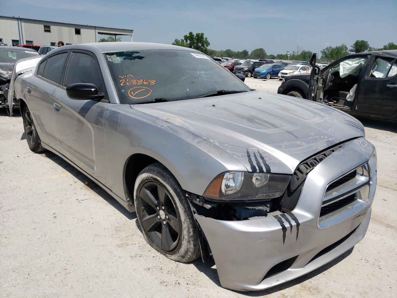DODGE CHARGER SE 2014 with VIN 2C3CDXBG6EH268868 - Photo from auction
