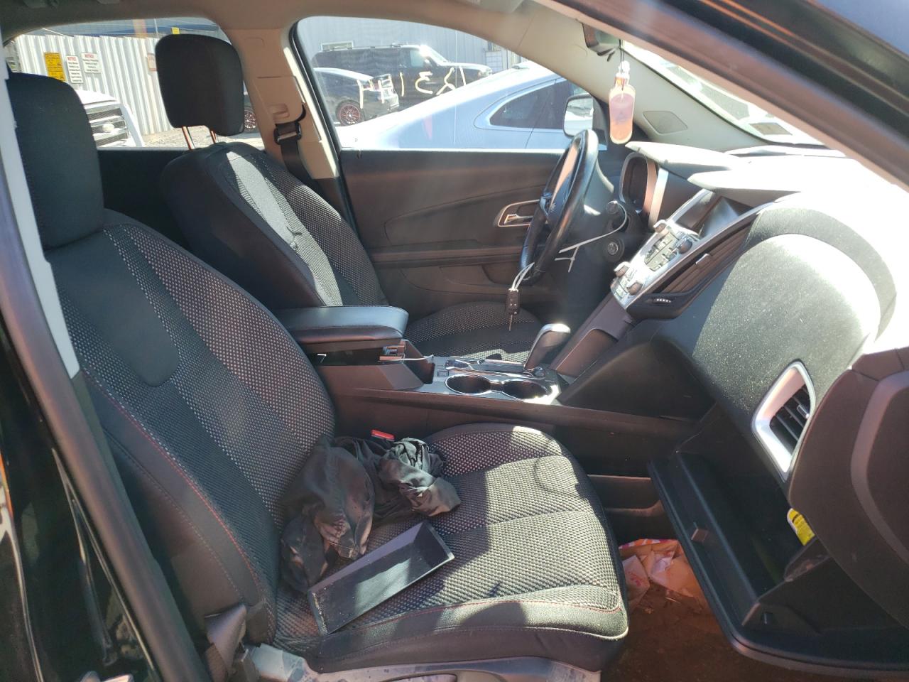 Photo 5 from auction – 2015 CHEVROLET EQUINOX LT with VIN 2GNFLFEK8F6190006