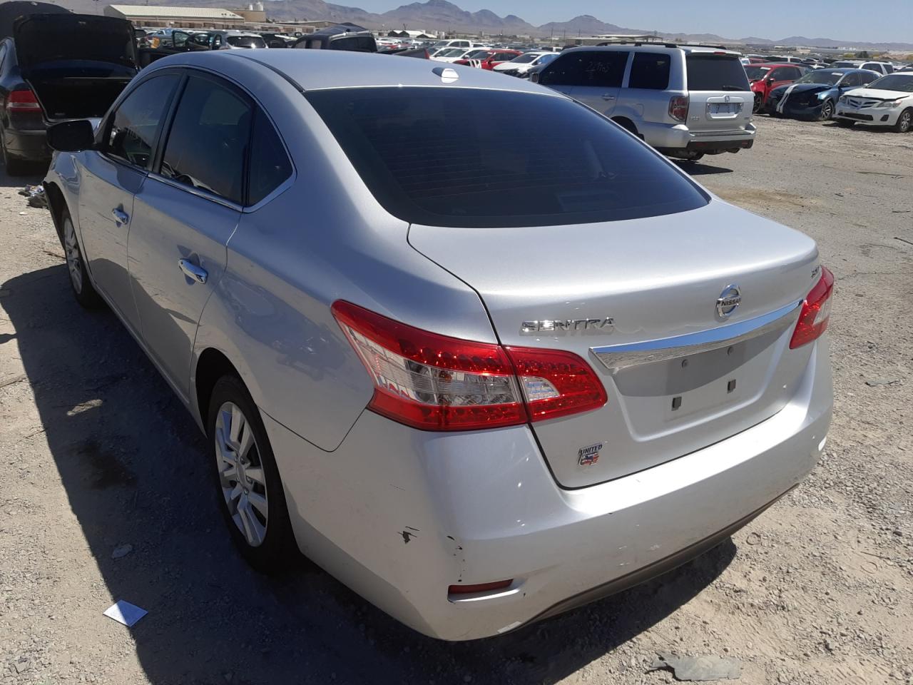 Photo 3 from auction – 2015 NISSAN SENTRA S with VIN 3N1AB7AP2FL628692