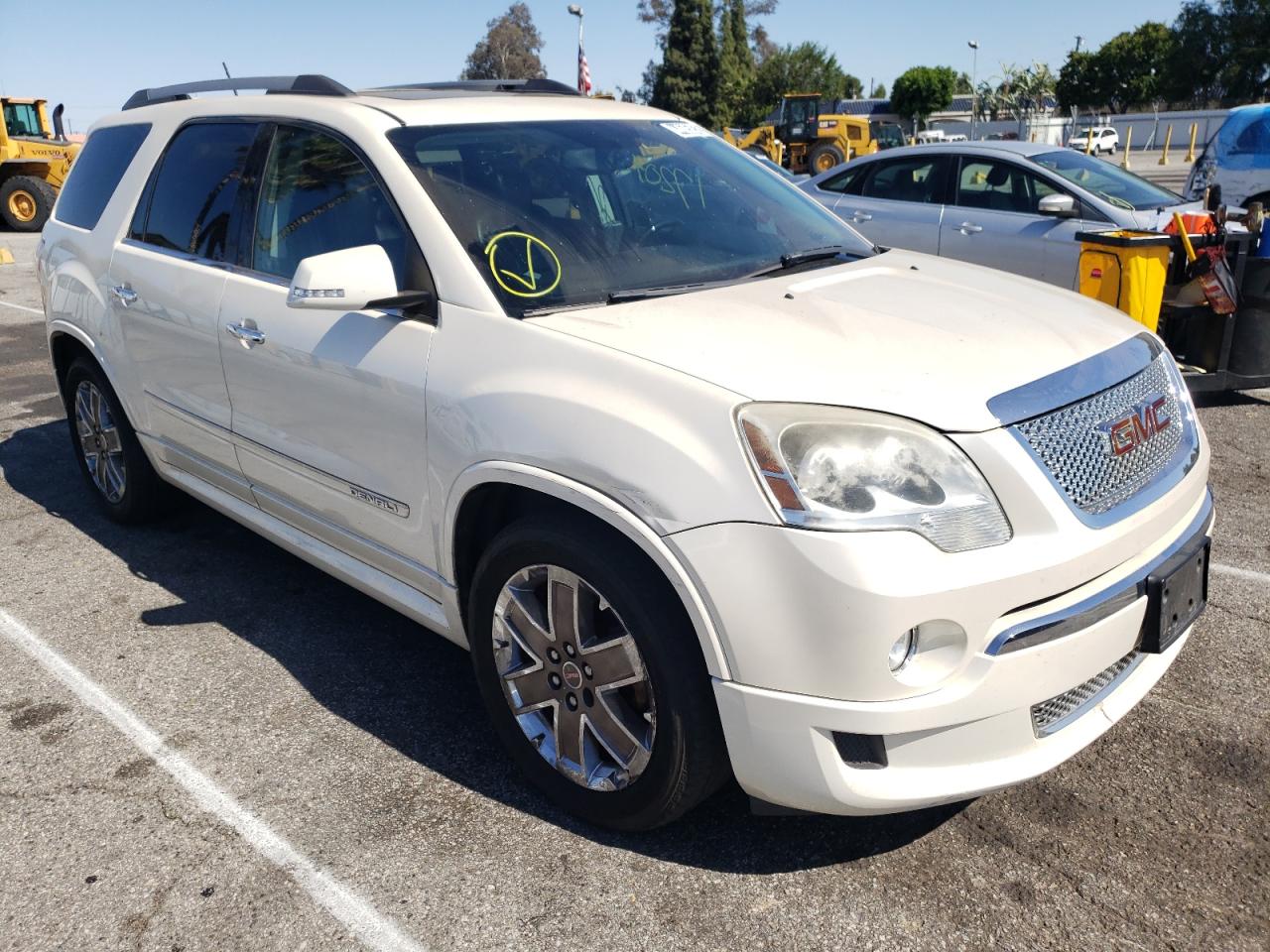 Photo 14 from auction – 2011 GMC ACADIA DEN with VIN 1GKKVTED2BJ274874