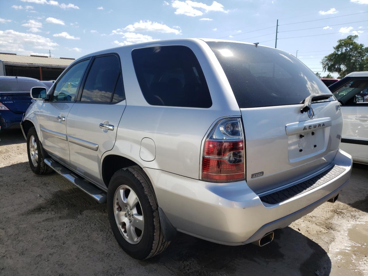 Photo 3 from auction – 2005 ACURA MDX with VIN 2HNYD18245H545375