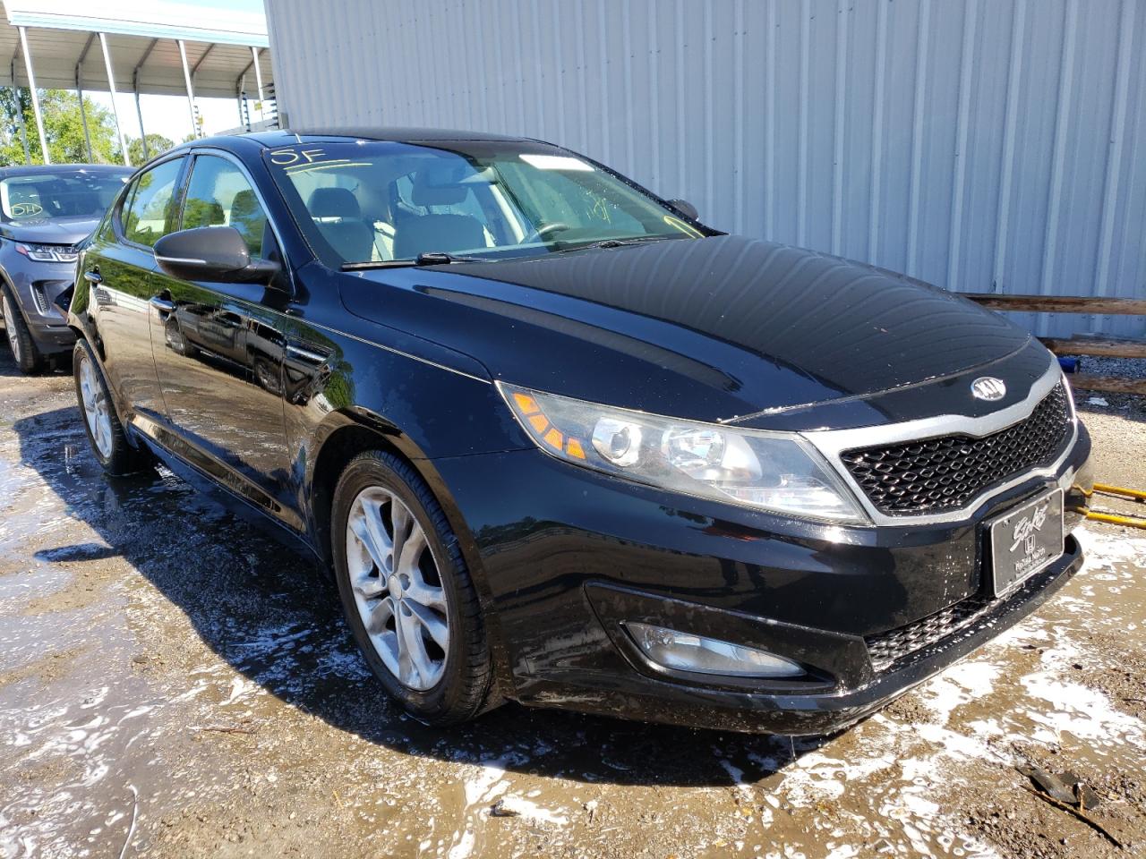 KIA OPTIMA LX 2013 with VIN 5XXGM4A71DG142884 - Photo from auction