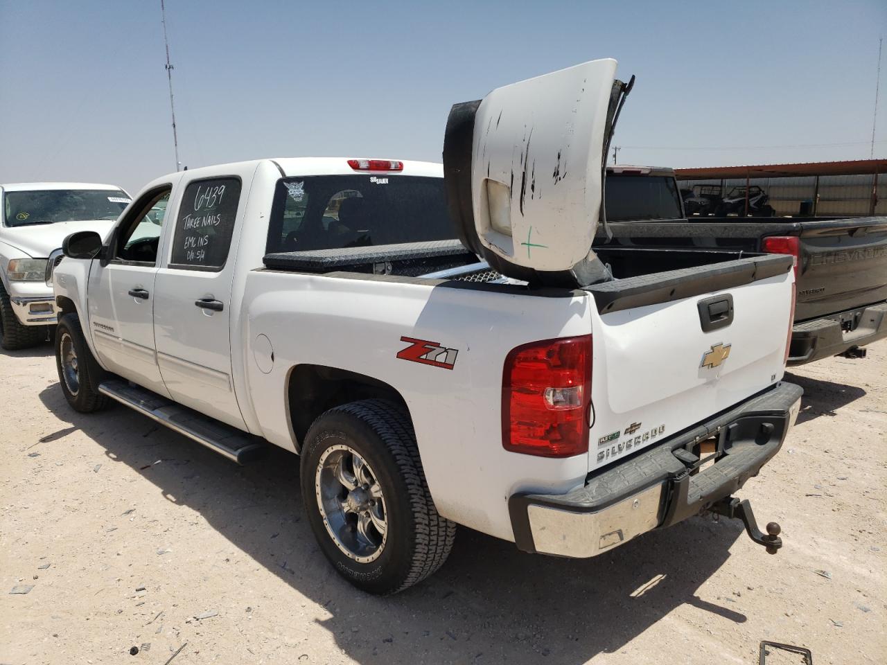 Photo 3 from auction – 2011 CHEVROLET SILVERADO with VIN 3GCPCSE03BG129097