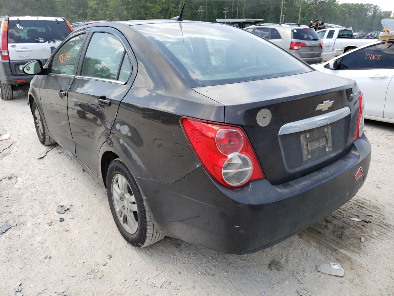 Photo 3 from auction – 2014 CHEVROLET SONIC LT with VIN 1G1JC5SH5E4157737