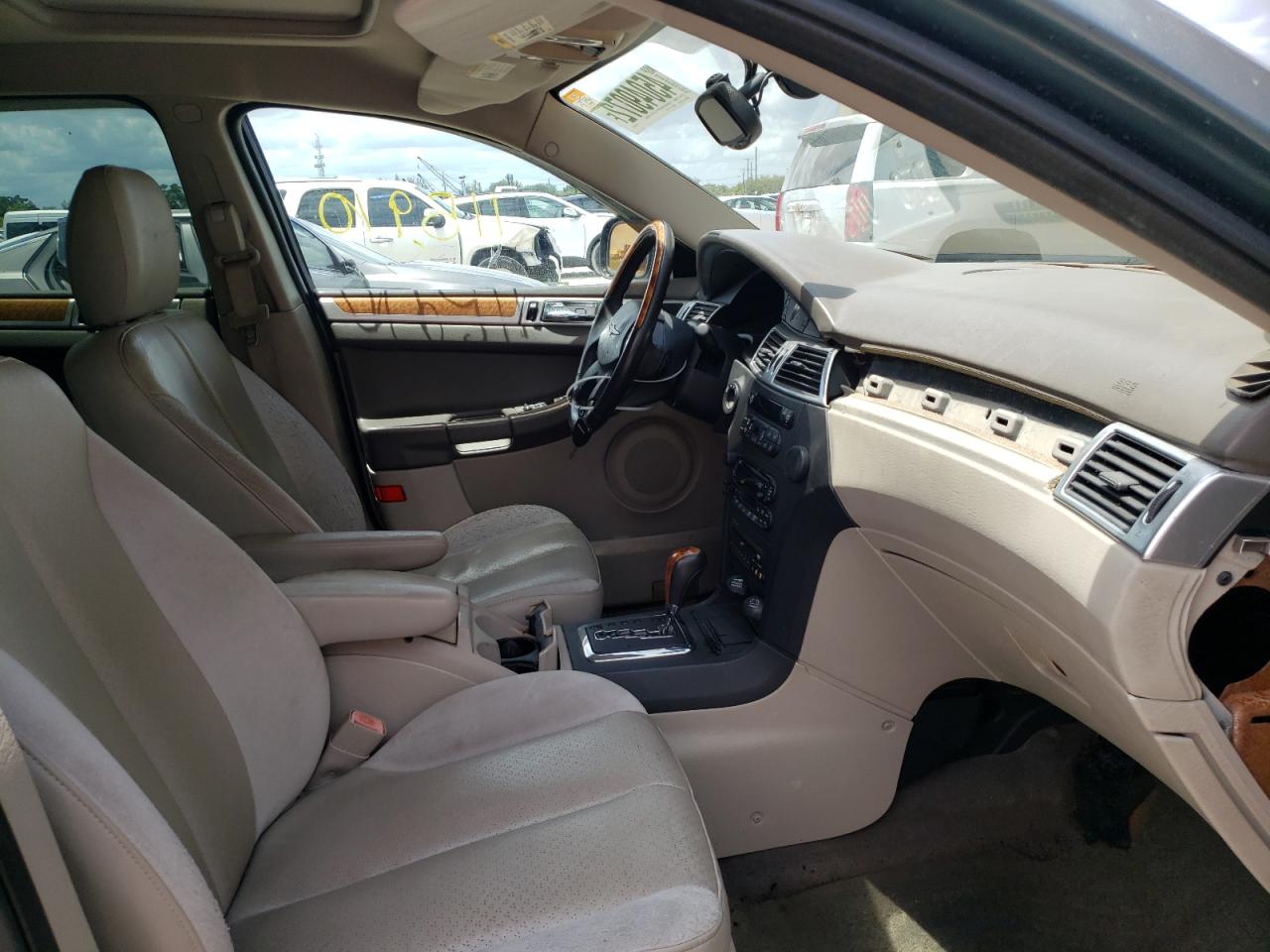 Photo 5 from auction – 2006 CHRYSLER PACIFICA L with VIN 2A8GF78406R638110