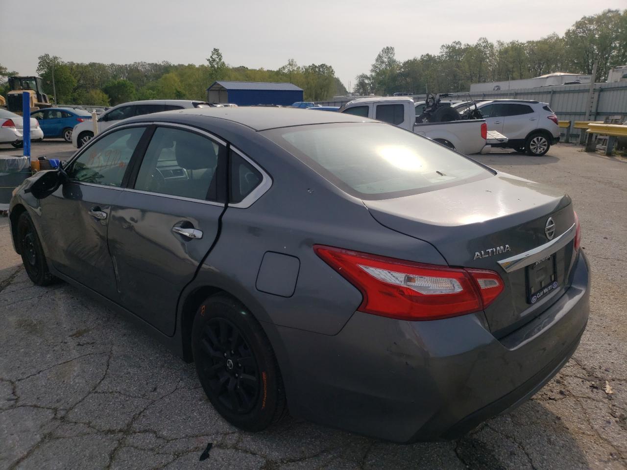 Photo 3 from auction – 2016 NISSAN ALTIMA 2.5 with VIN 1N4AL3AP1GN325543