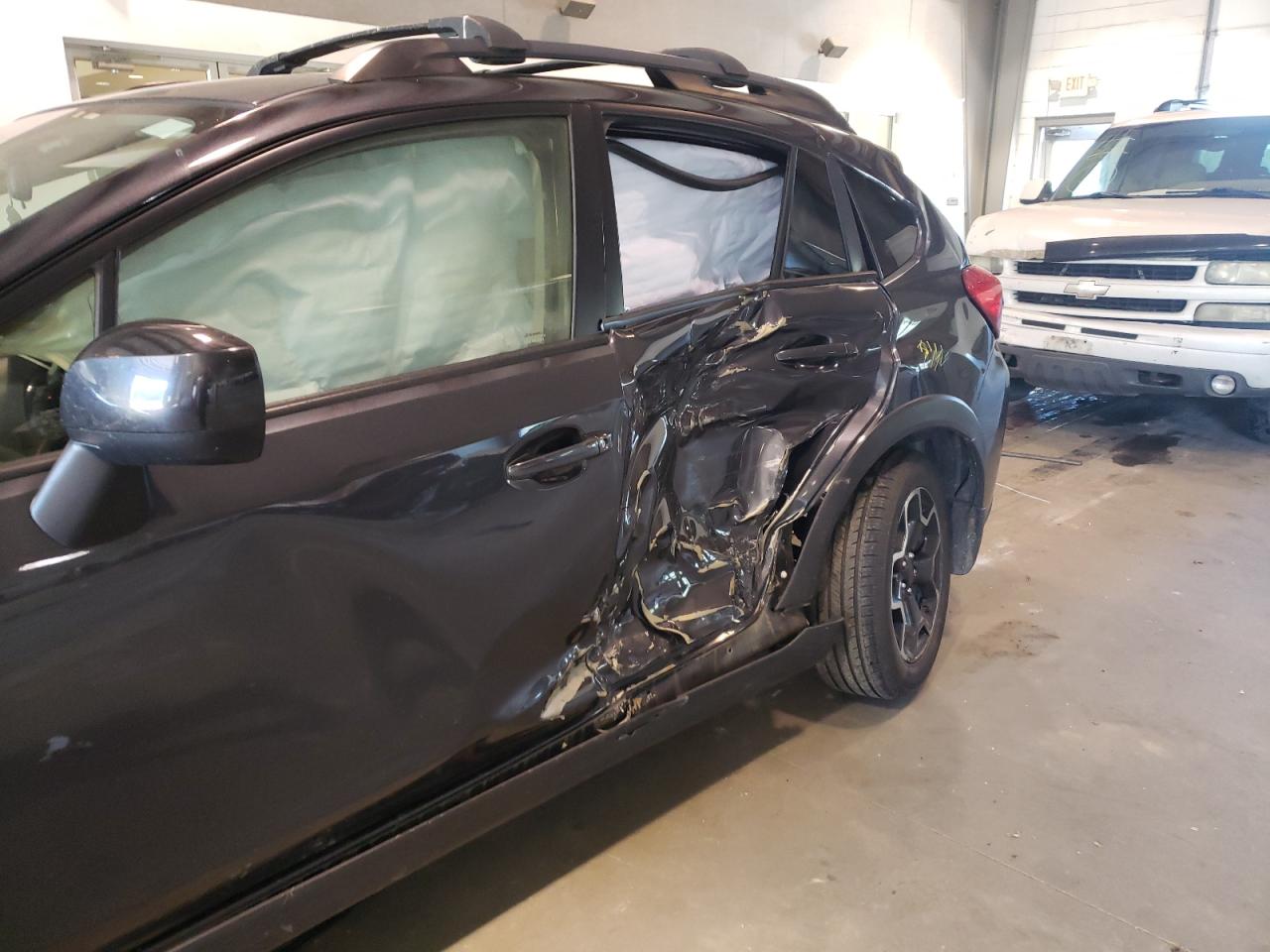 Photo 9 from auction – 2014 SUBARU XV CROSSTR with VIN JF2GPACC7E8342576