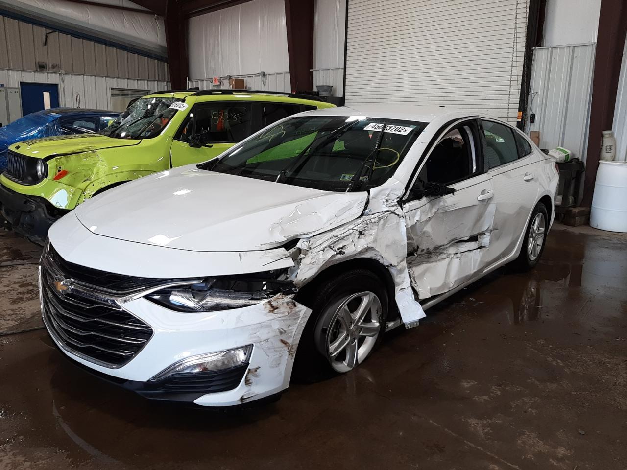 Photo 14 from auction – 2021 CHEVROLET MALIBU LS with VIN 1G1ZB5ST9MF075314