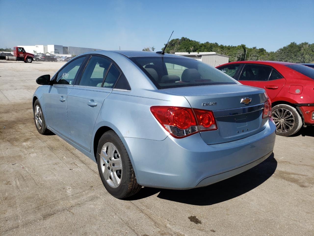 Photo 3 from auction – 2011 CHEVROLET CRUZE LS with VIN 1G1PC5SH1B7276390