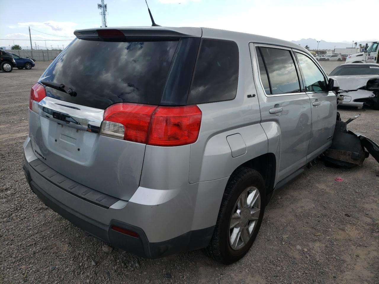 Photo 4 from auction – 2011 GMC TERRAIN SL with VIN 2CTALMEC3B6467479