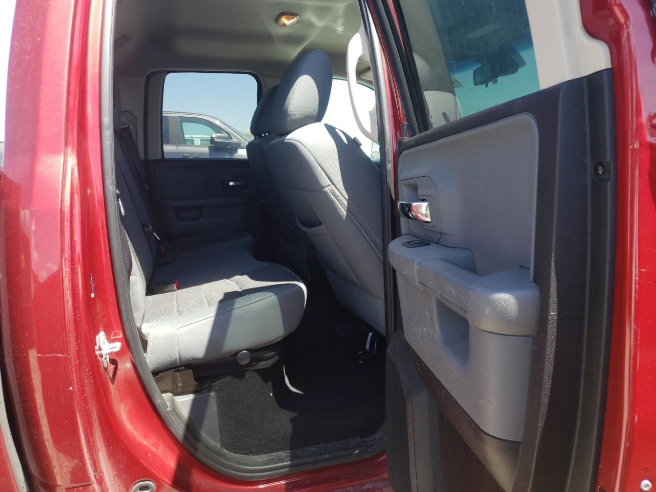 Photo 6 from auction – 2013 RAM 1500 SLT with VIN 1C6RR7GG1DS677634