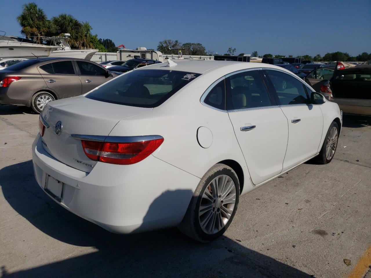 Фото 4 с аукциона – 2013 BUICK VERANO с VIN 1G4PP5SK5D4218158