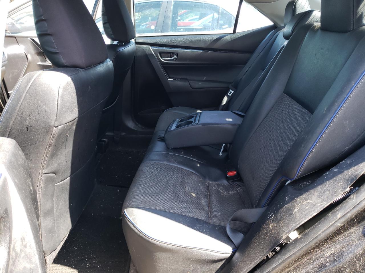Photo 6 from auction – 2018 TOYOTA COROLLA L with VIN 5YFBURHE2JP758169