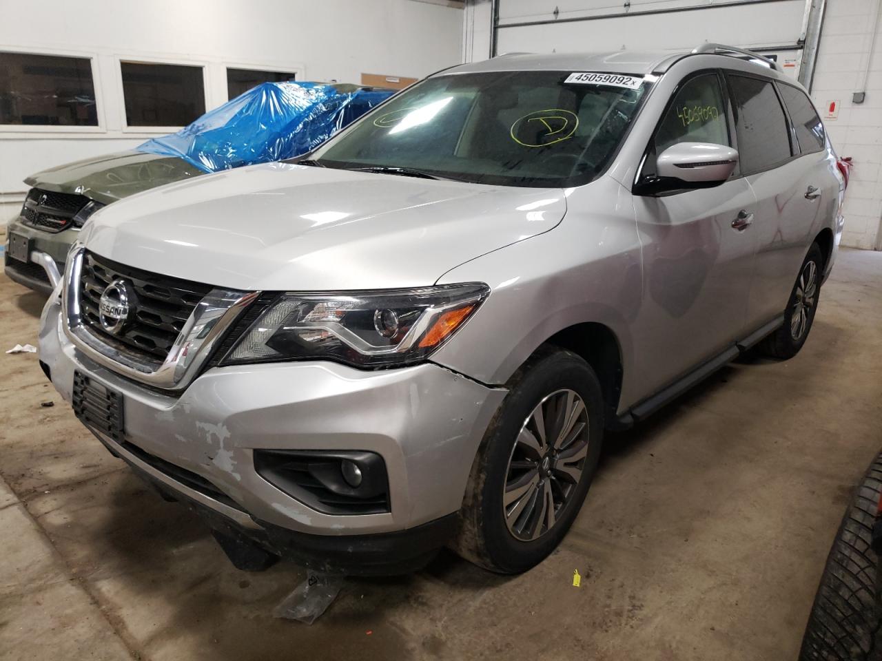Photo 15 from auction – 2017 NISSAN PATHFINDER with VIN 5N1DR2MN2HC665464