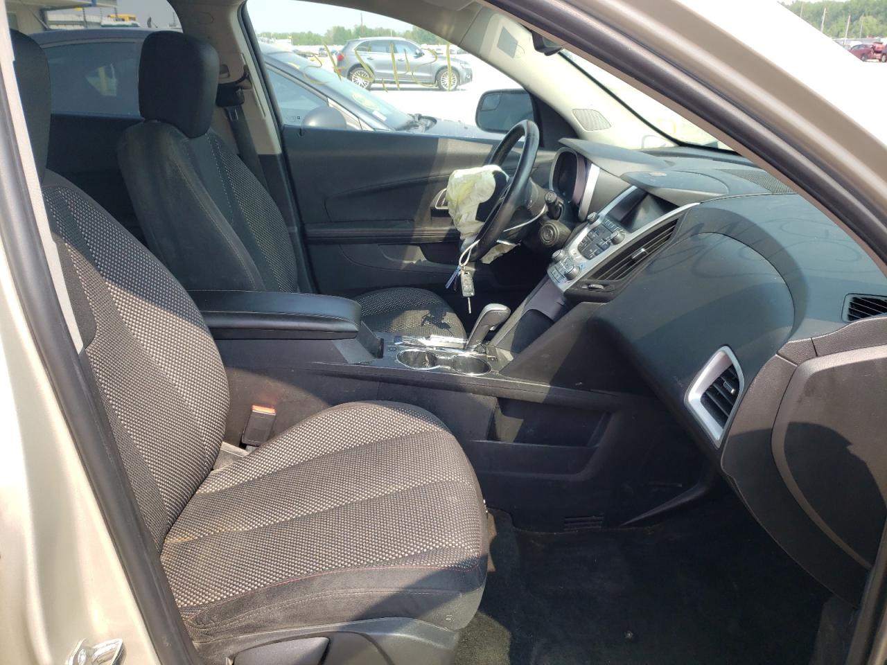 Photo 5 from auction – 2014 CHEVROLET EQUINOX LT with VIN 2GNALBEK2E6275750