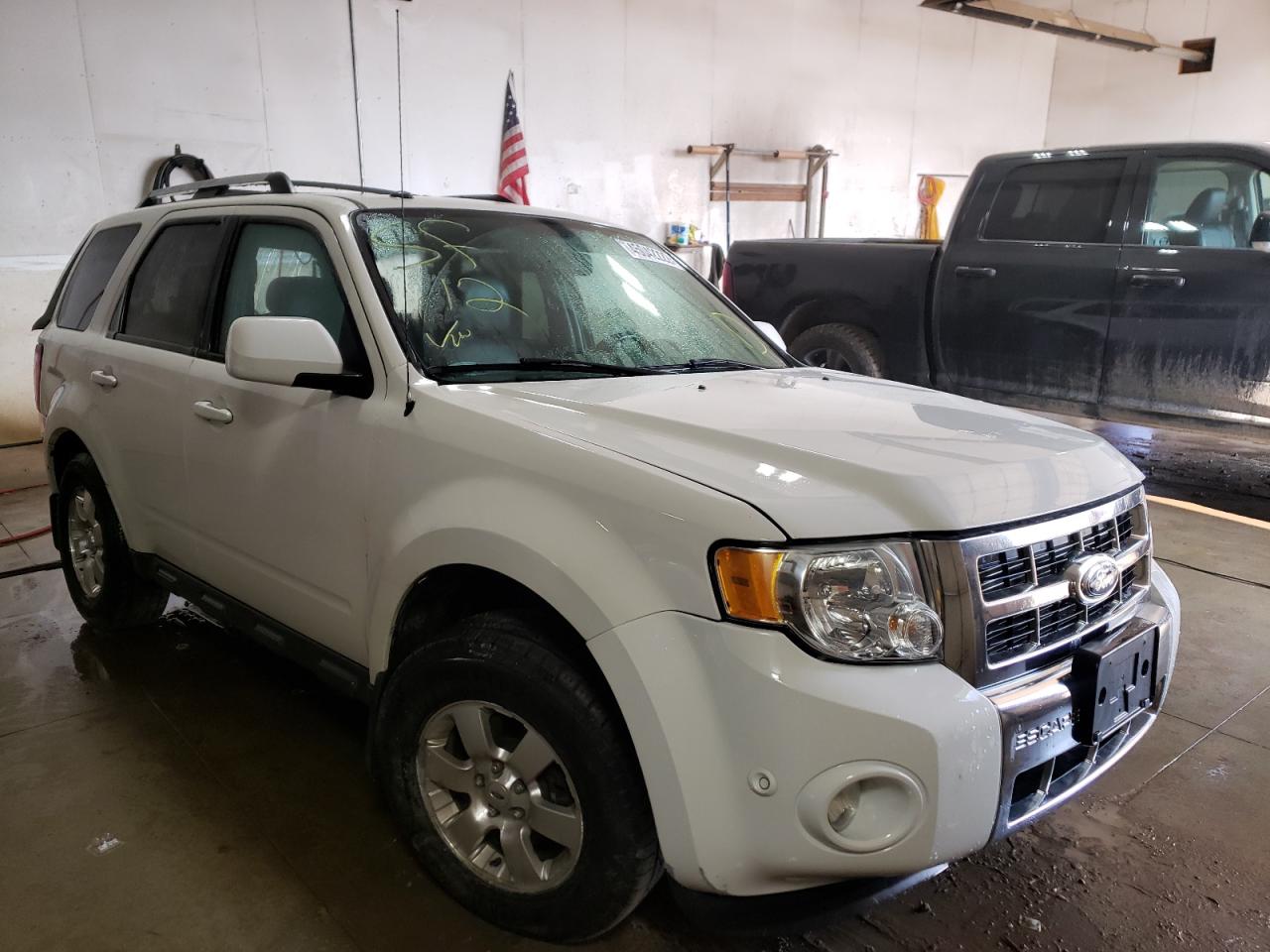 Photo 1 from auction – 2012 FORD ESCAPE LIM with VIN 1FMCU9EGXCKA42675