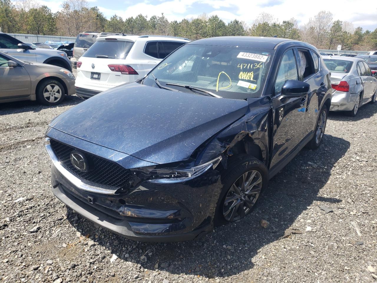 Photo 2 from auction – 2021 MAZDA CX-5 SIGNA with VIN JM3KFBEY1M0471136