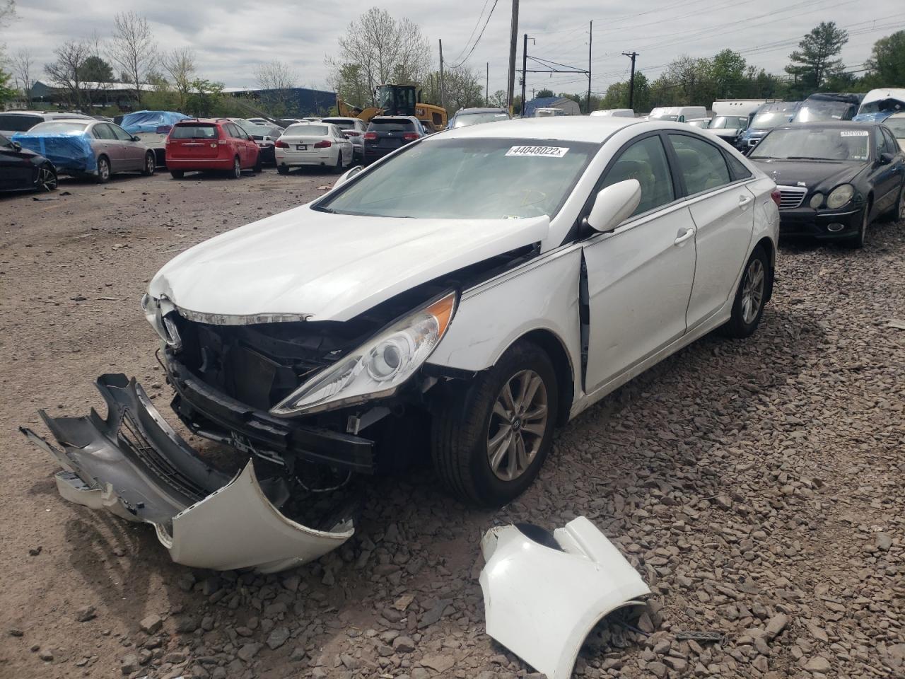Photo 2 from auction – 2012 HYUNDAI SONATA GLS with VIN 5NPEB4AC1CH501423