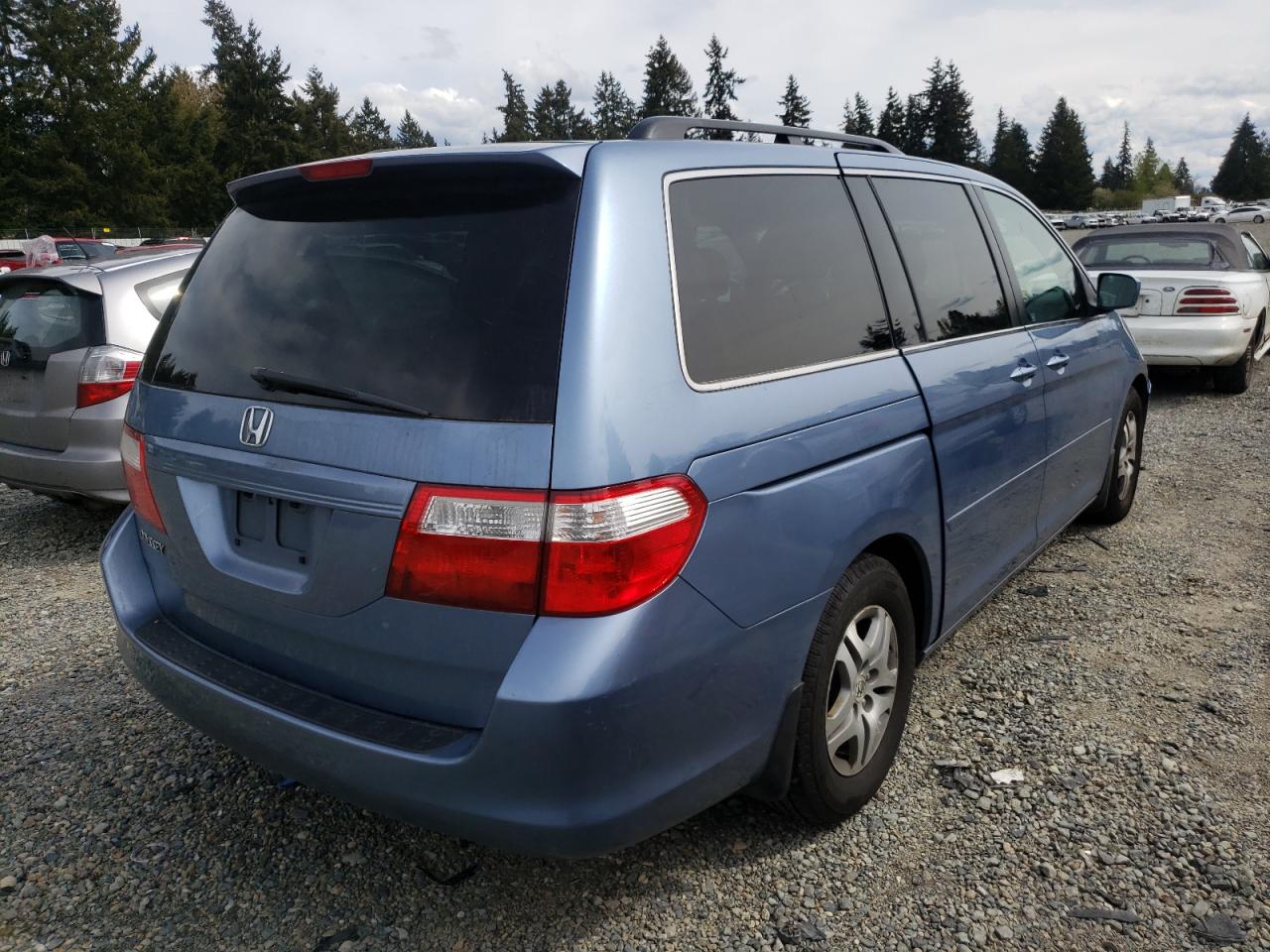 Photo 4 from auction – 2006 HONDA ODYSSEY EX with VIN 5FNRL387X6B094450