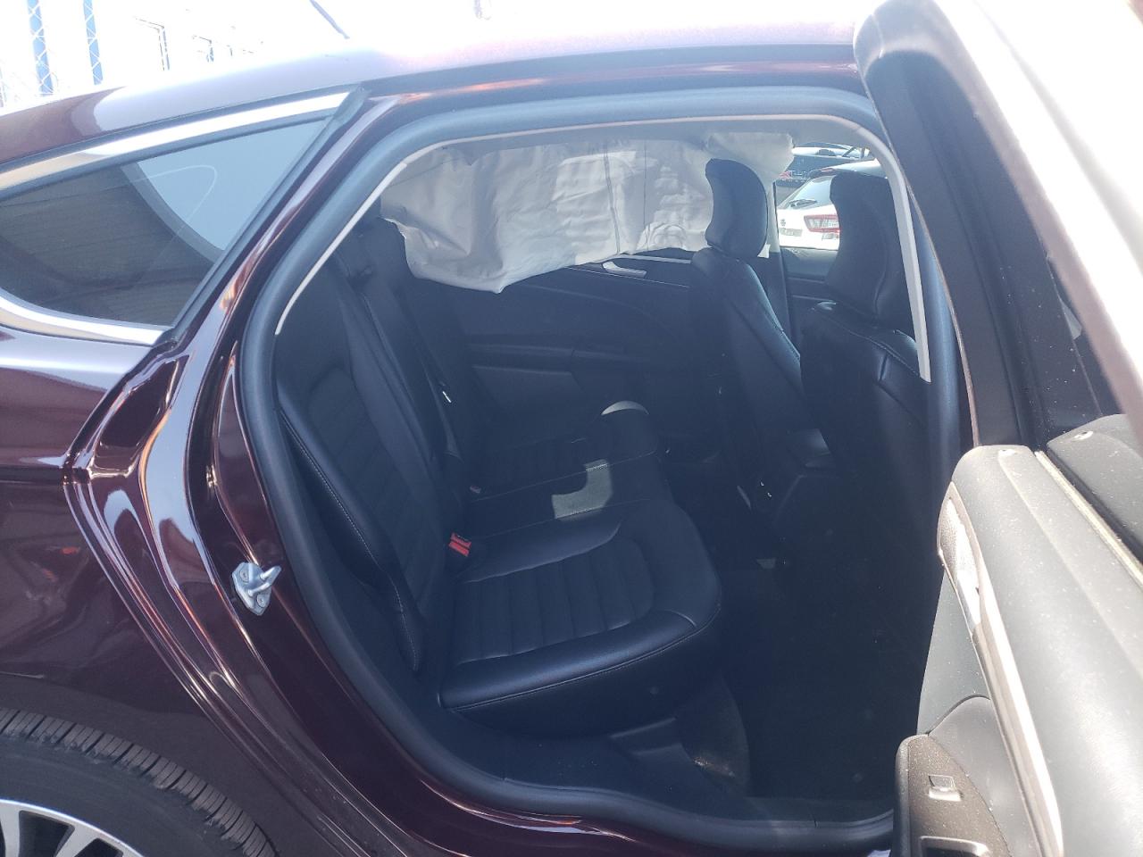 Photo 6 from auction – 2017 FORD FUSION SE with VIN 3FA6P0HD3HR394656