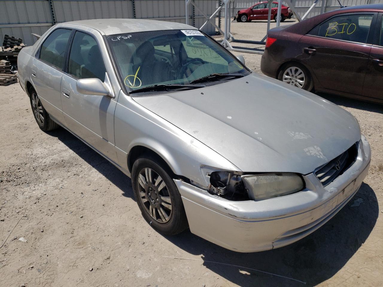 Photo 1 from auction – 2000 TOYOTA CAMRY CE with VIN 4T1BG22K8YU649964