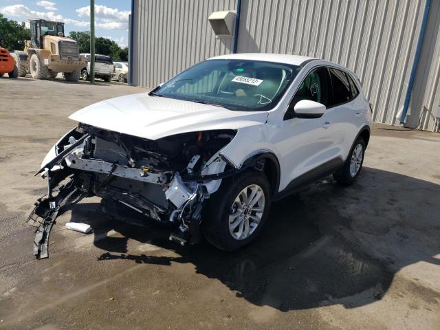 Photo 2 from auction – 2021 FORD ESCAPE SE with VIN 1FMCU0BZ8MUB07210